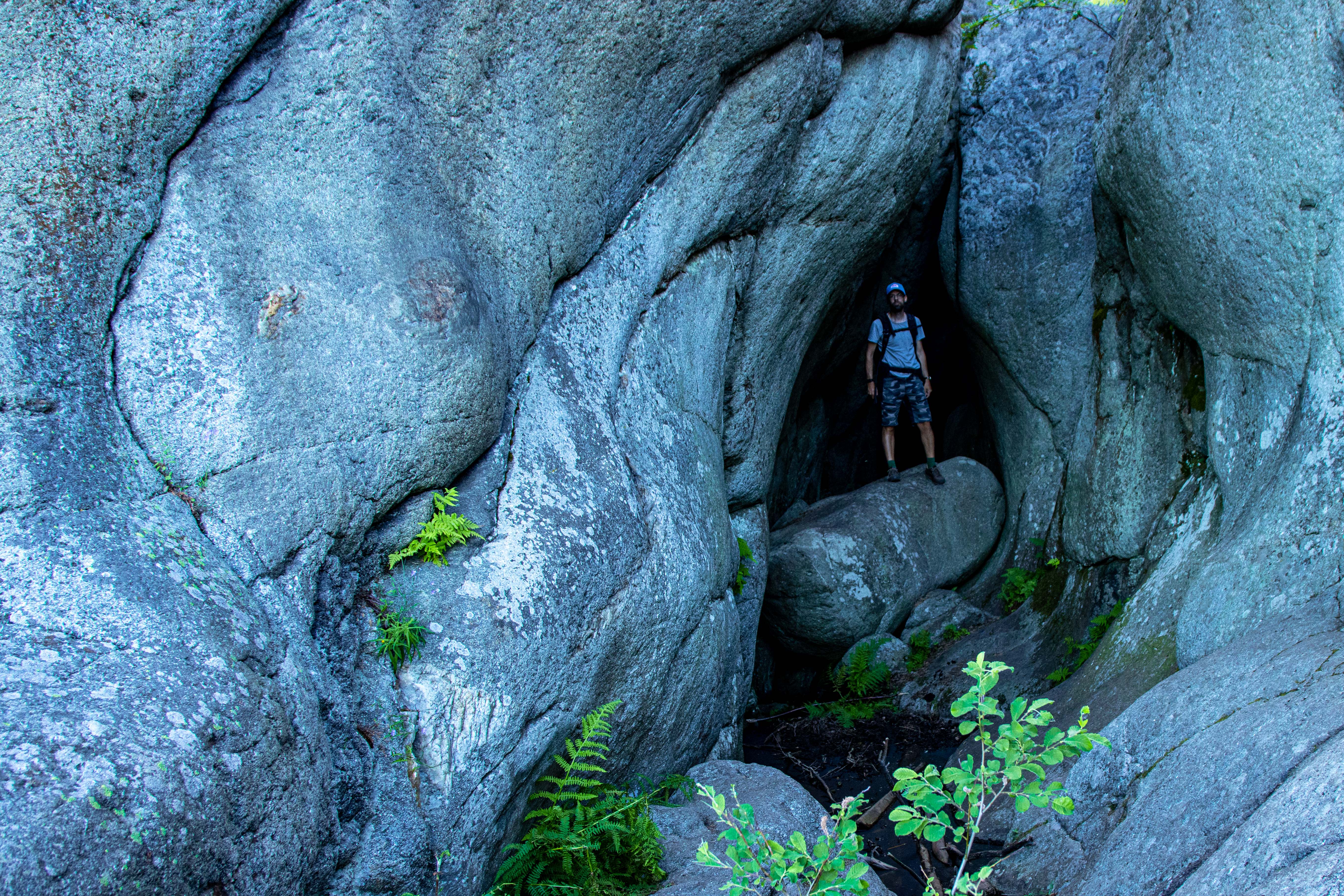 Foto av Viktor Lundgrens grotta