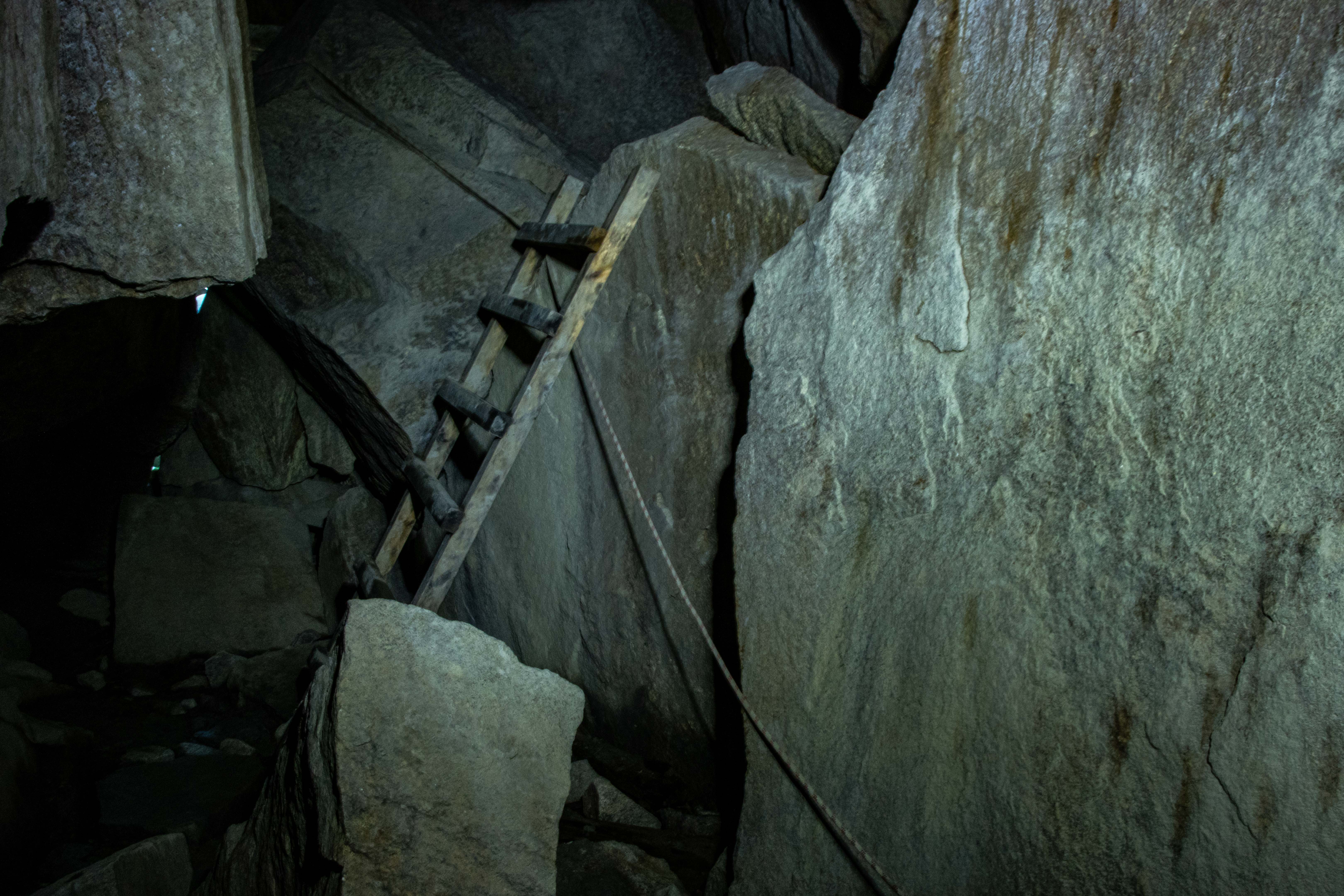 Foto av Tjuv-Jons Grotta